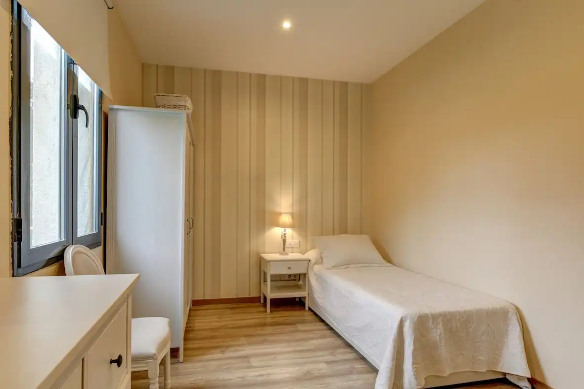 Schlafzimmer von Country house zum Verkauf in Llinars del Vallès mit Klimaanlage, Heizung und Abstellraum