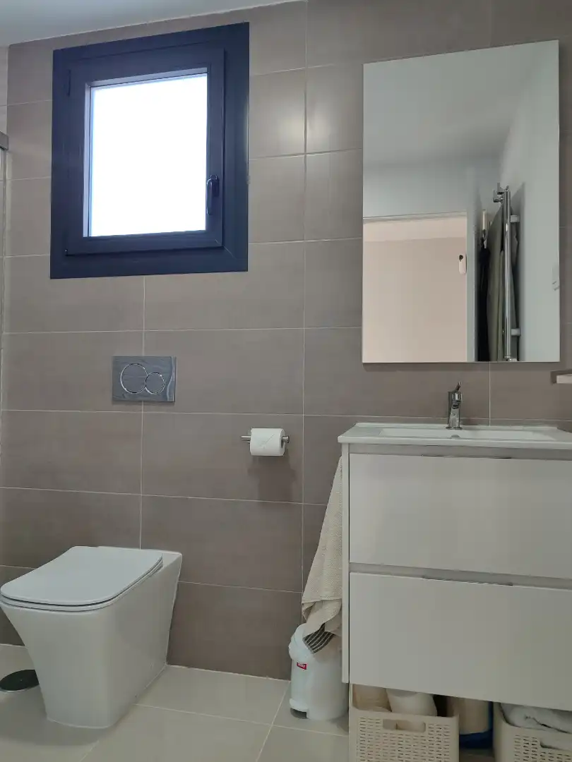 Baño de Casa o chalet en venta en Busot con Aire acondicionado, Calefacción y Jardín privado