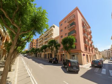 Flat with balcony for sale in Carrer del Pintor Velàzquez