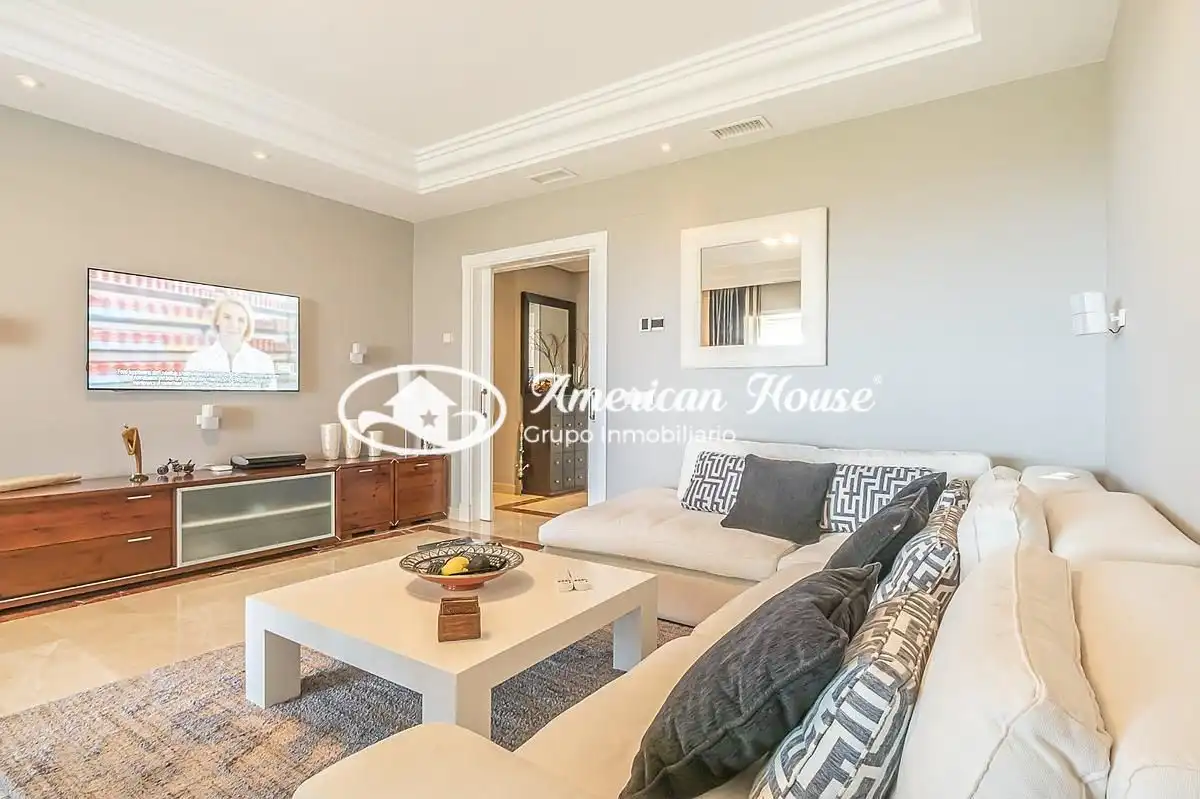 Living room of Apartments for sale in Milla de Oro