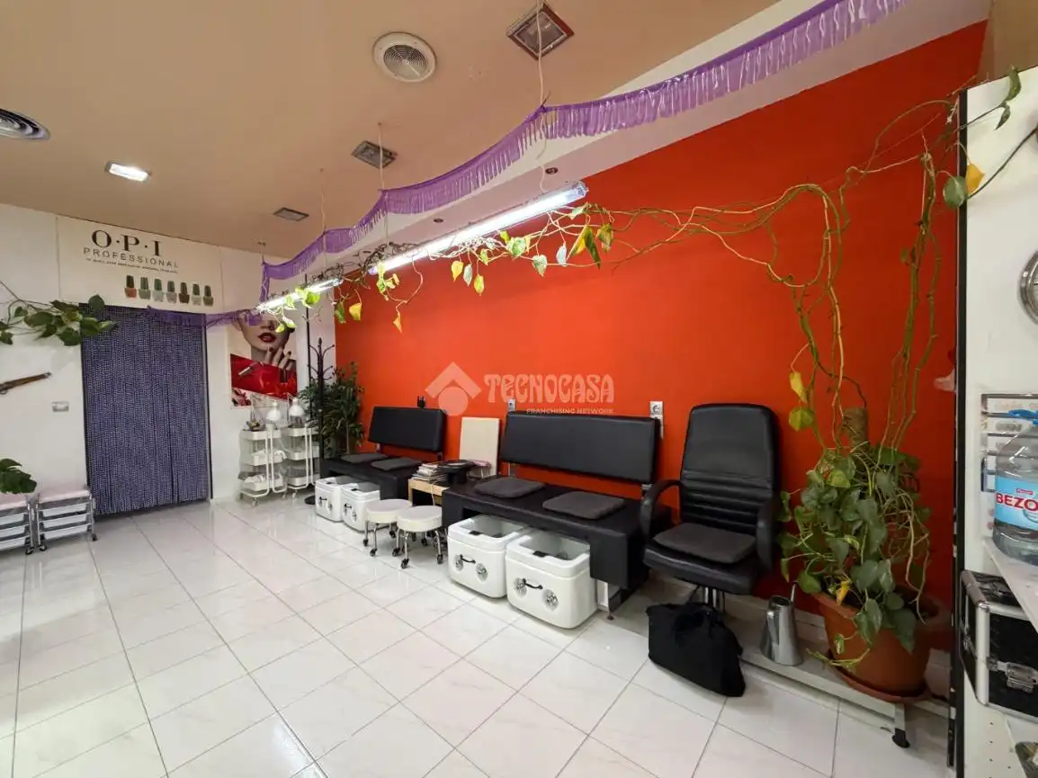 Local comercial en venda a Hortaleza