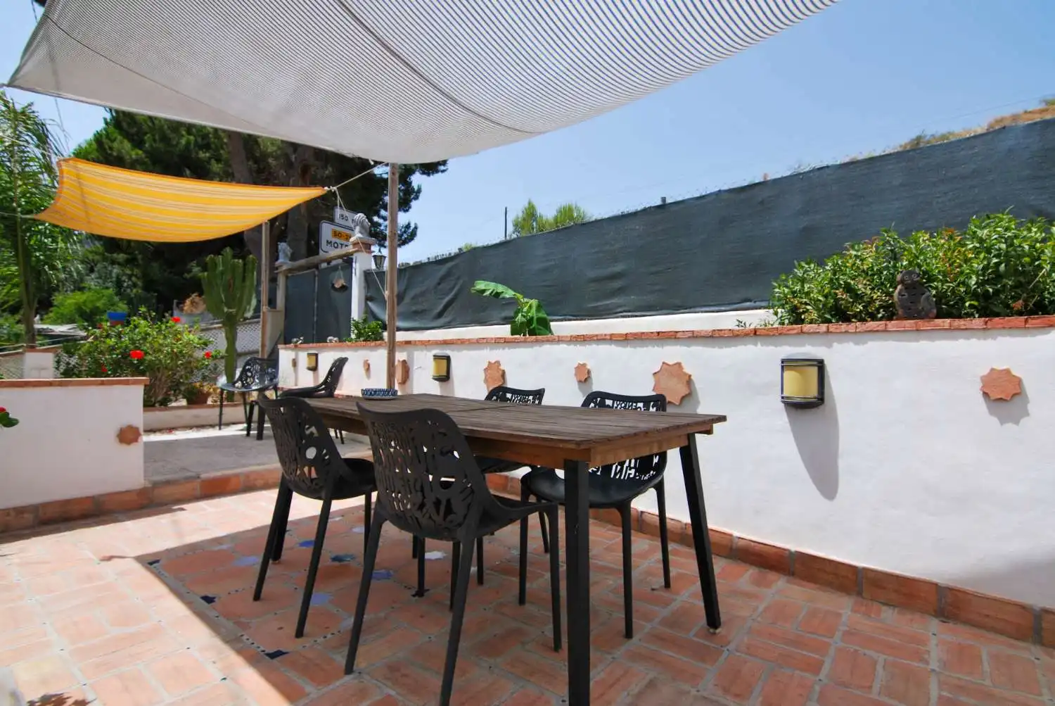 Garden of Country homes for sale in Vélez de Benaudalla  with Terrace, Storage room and Swimming Pool