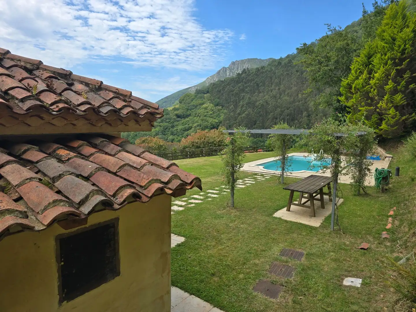 Casa amb piscina en venda a Parres, imagen 51