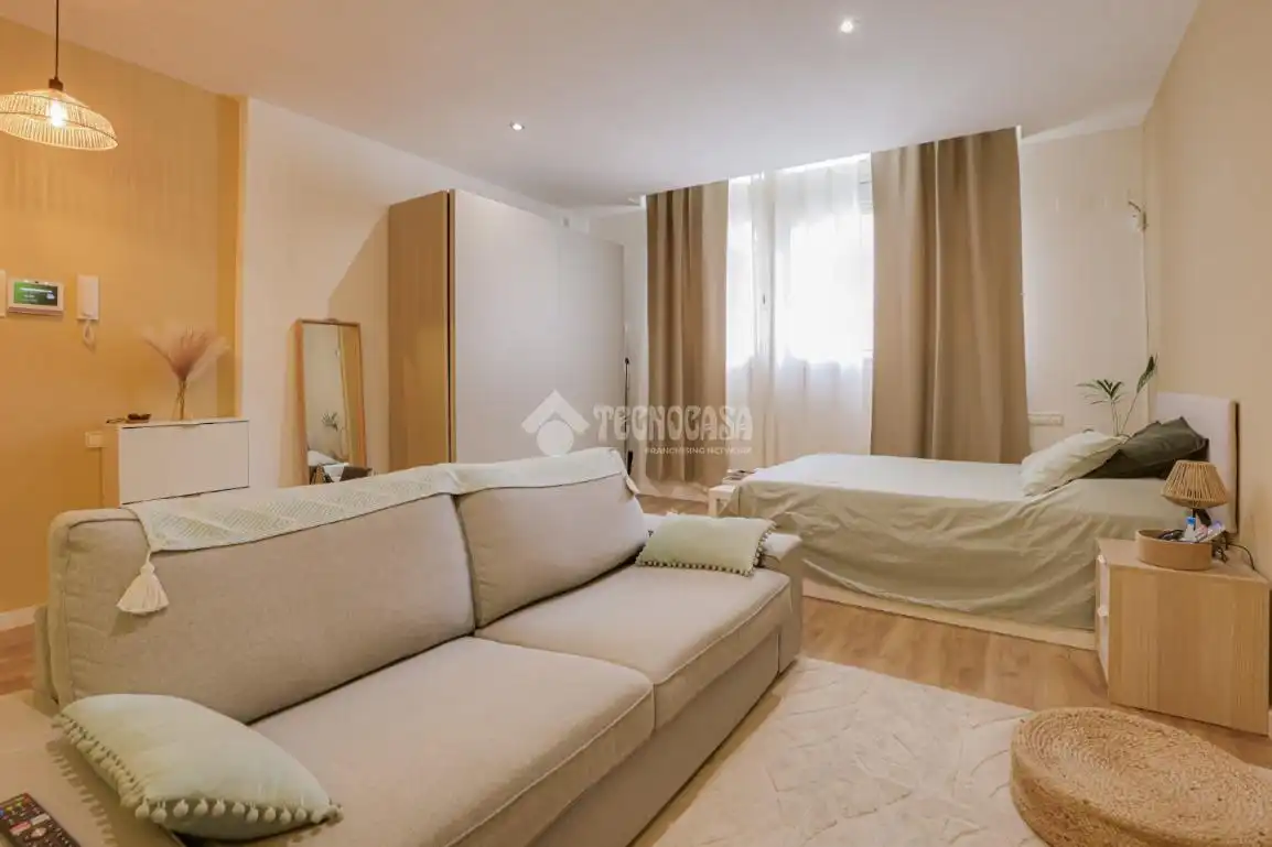 Schlafzimmer von Wohnung zum Verkauf in Barcelona mit Heizung
