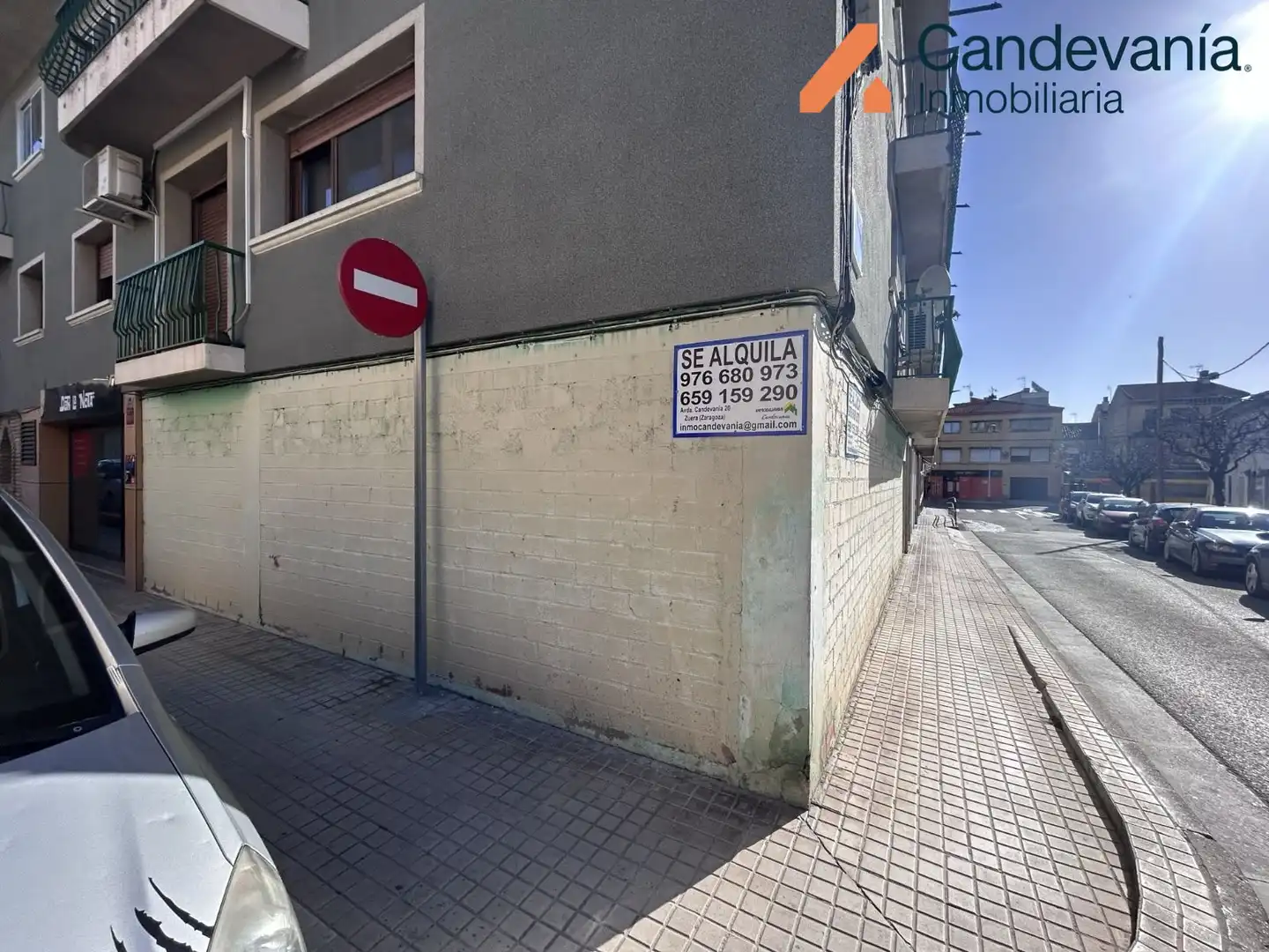 Local comercial de lloguer a Calle Constitución, imagen 3