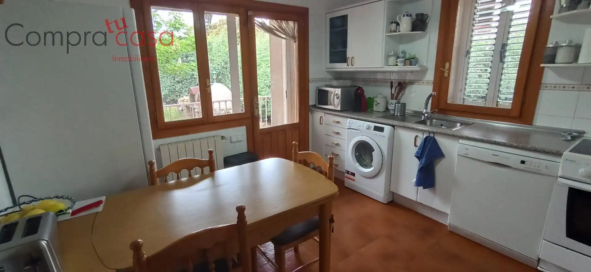 Cocina de Casa o chalet en venta en Ortigosa del Monte con Calefacción, Jardín privado y Trastero