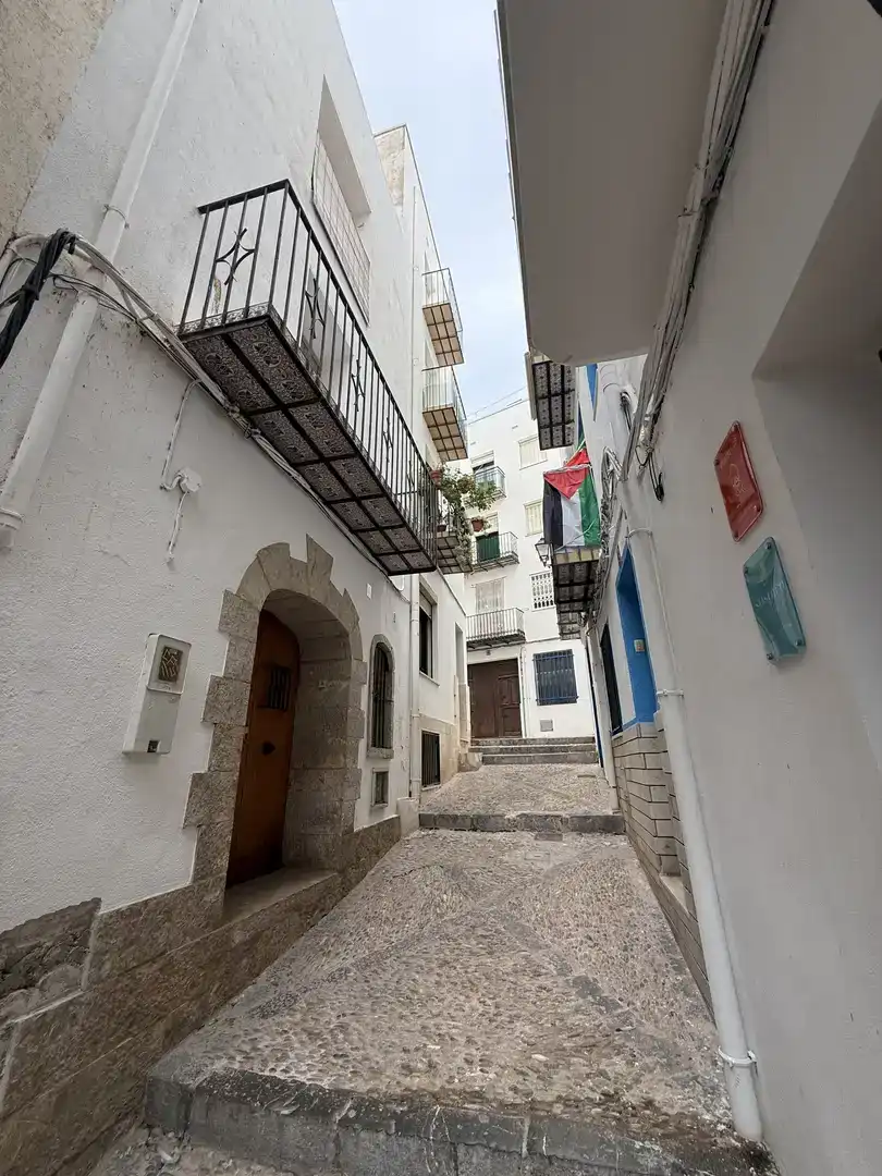 Vista exterior de Casa adosada en venda en Peñíscola / Peníscola amb Balcó