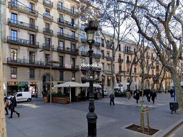 Business premises for transfer in calle dels Escudellers Blancs