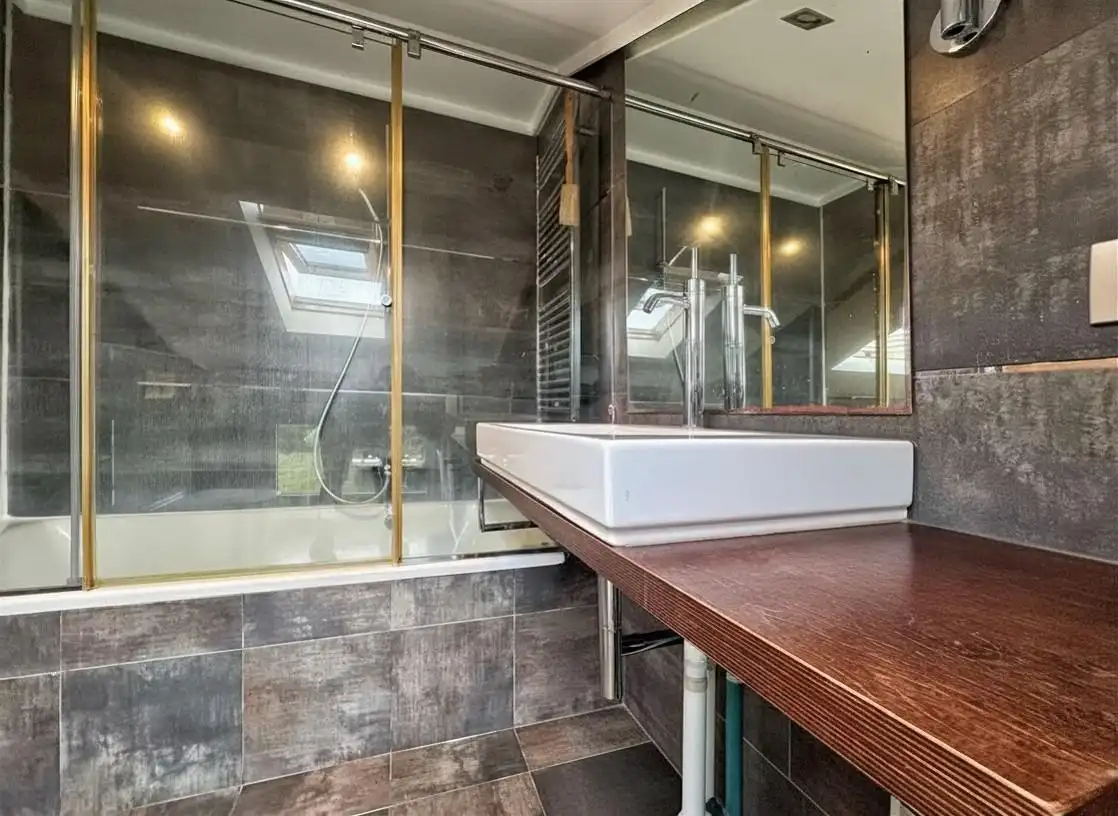 Bathroom of Flat for sale in O Grove    with Heating, Terrace and Furnished