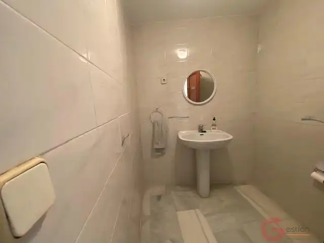 Bany de Pis en venda en Almuñécar amb Aire condicionat i Terrassa