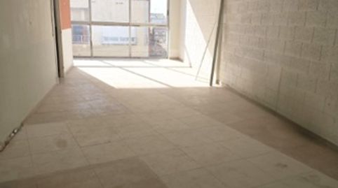 Foto 5 von Fabrikhallen zur Miete in Califòrnia - Santa Madrona, El Masnou