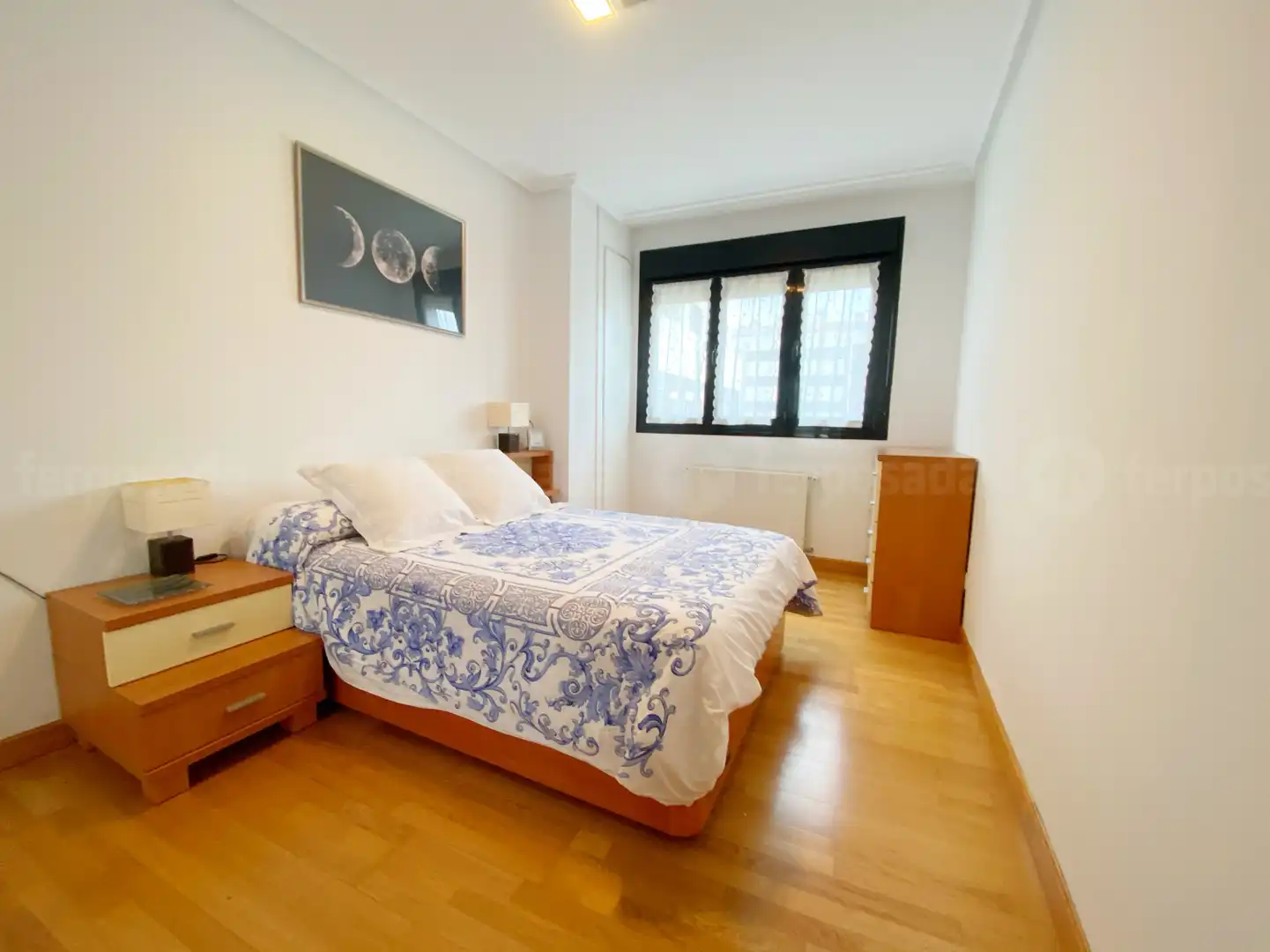 Schlafzimmer von Wohnung zur Miete in Gijón  mit Heizung, Privatgarten und Parkett