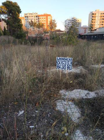 Terreno residencial en Venta en Ensanche - Parque del Oeste