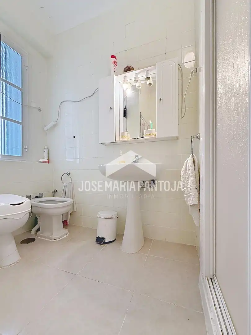 Bathroom of Flat for sale in Jerez de la Frontera  with Storage room