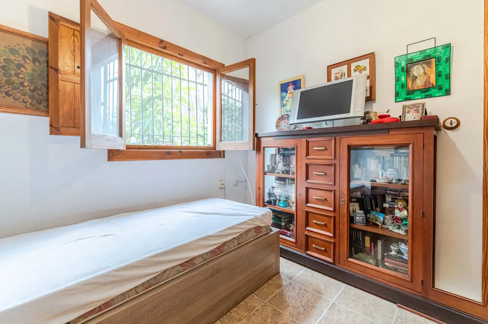 Bedroom of Houses for sale in Salobreña  with Private garden, Storage room and Washing machine
