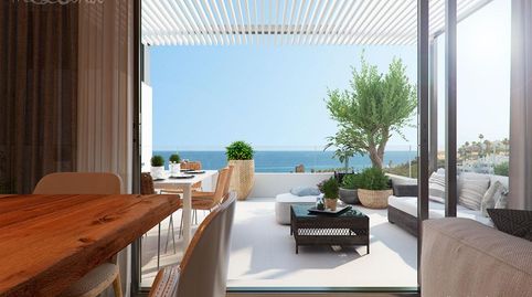 Apartamentos de 3 dormitorios con amplia terraza a 250 m de la playa en Casares