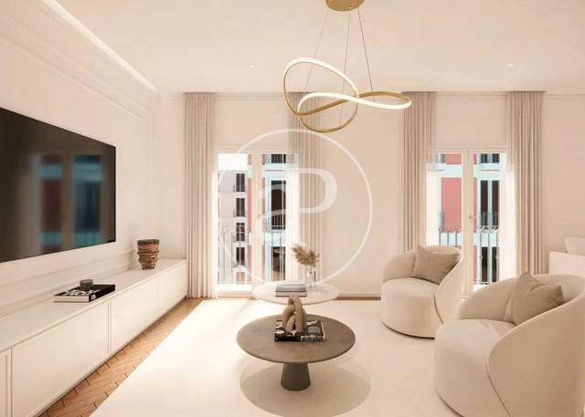 Piso en Venta en C. de los Caños del Peral en Palacio