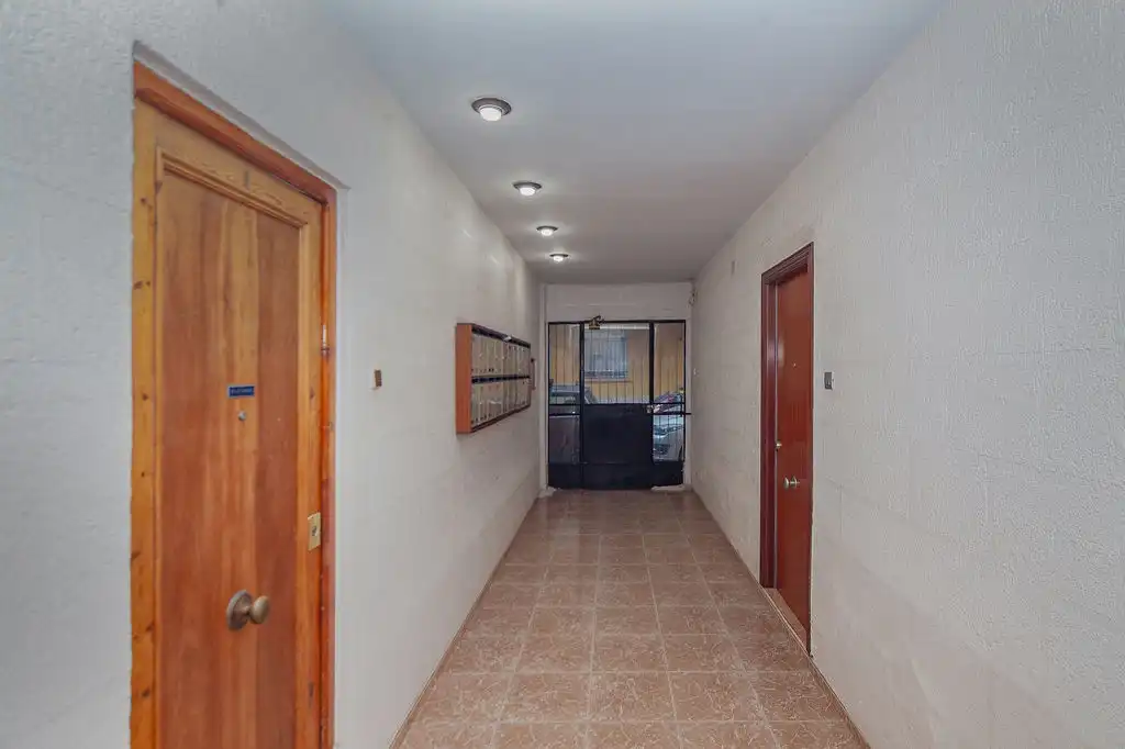 Piso en venta en Avenida de la Paz  