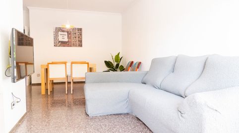 Se alquila piso a empresas en Sabadell zona Sant Oleguer