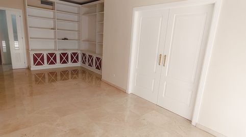 Photo 4 of Flat for rent in Triana Casco Antiguo, Sevilla Capital