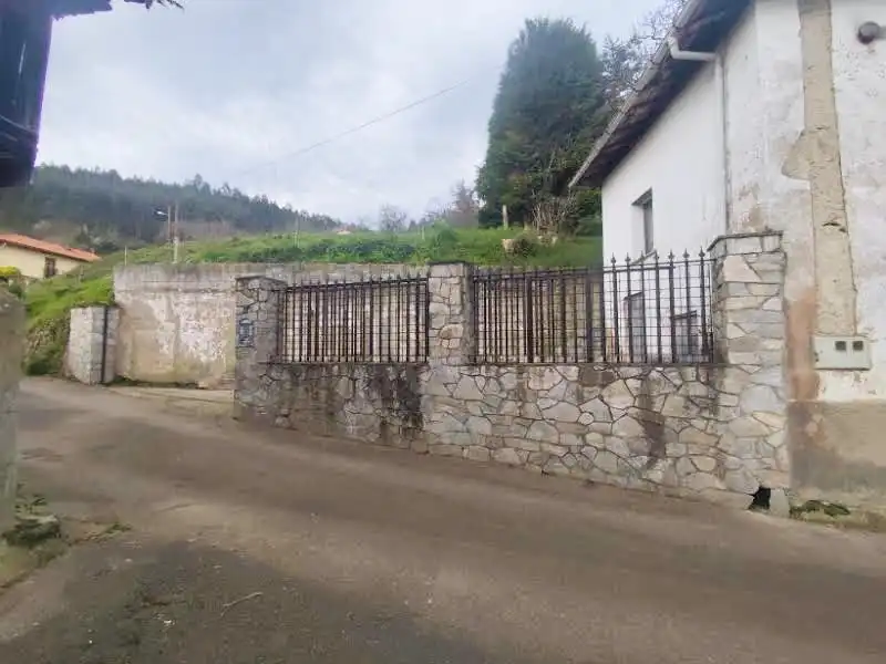 Außenansicht von Haus oder Chalet zum Verkauf in Pravia