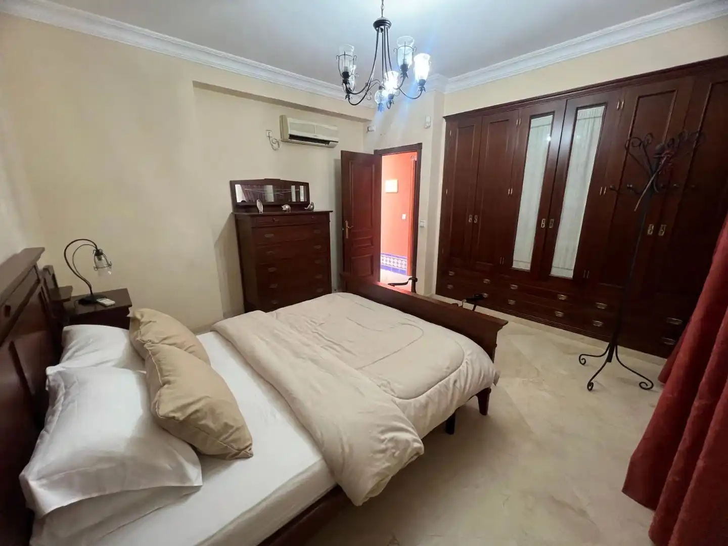 Dormitori de Casa o xalet en venda en El Viso del Alcor, Sevilla