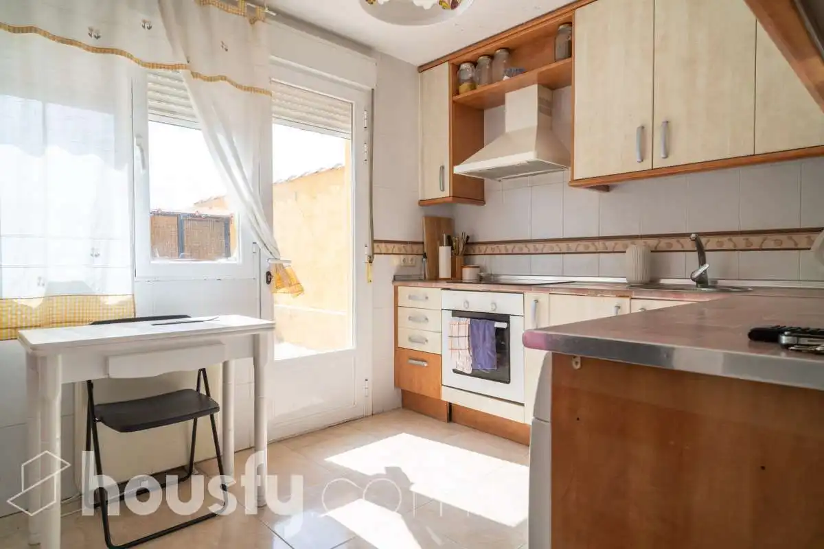 Adosado con jardín en venta en Calle Elbarre ., imagen 8
