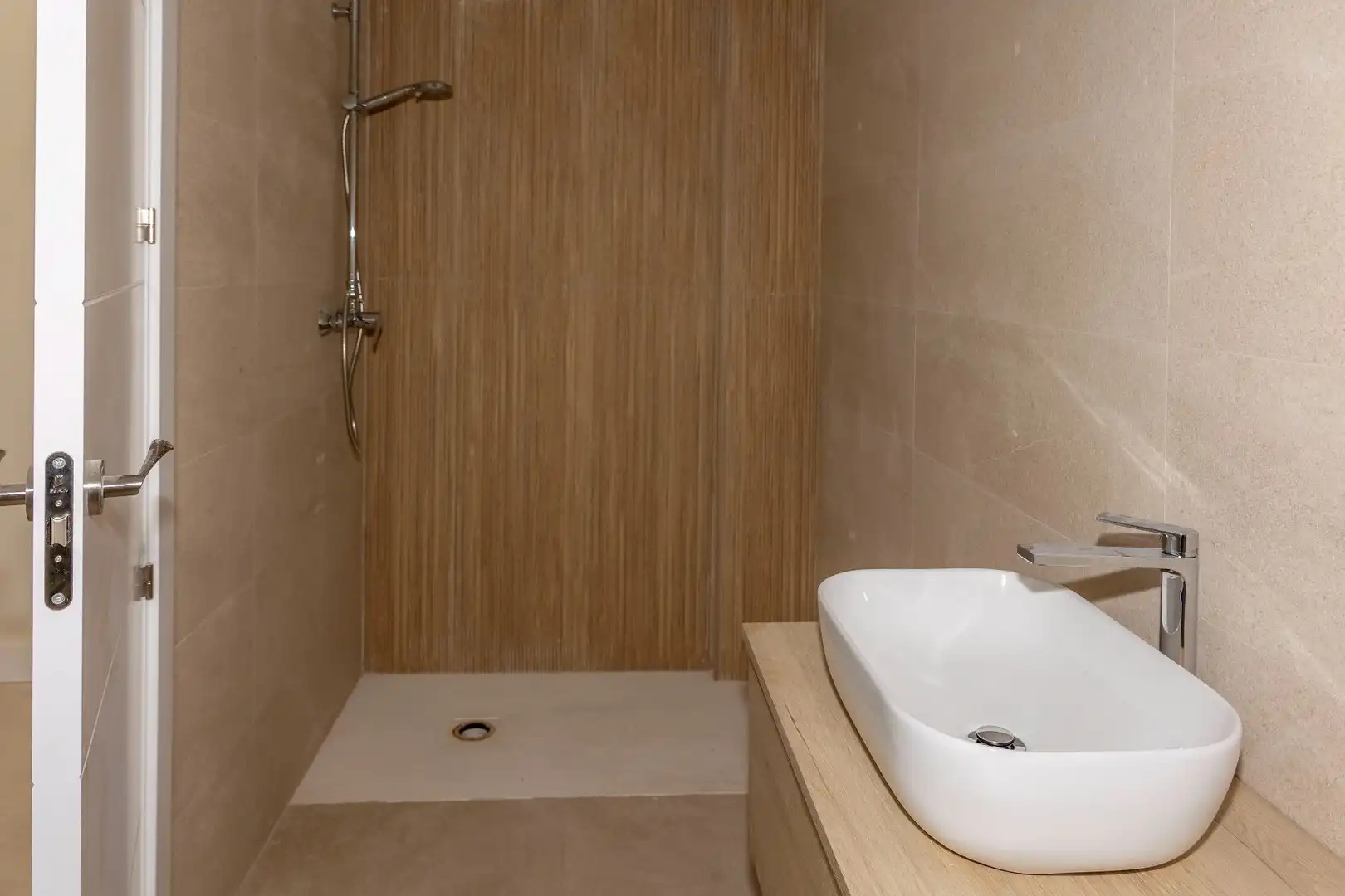Penthouse with lift for sale in Ismael Gonzalez de la Serna 9, imagen 2