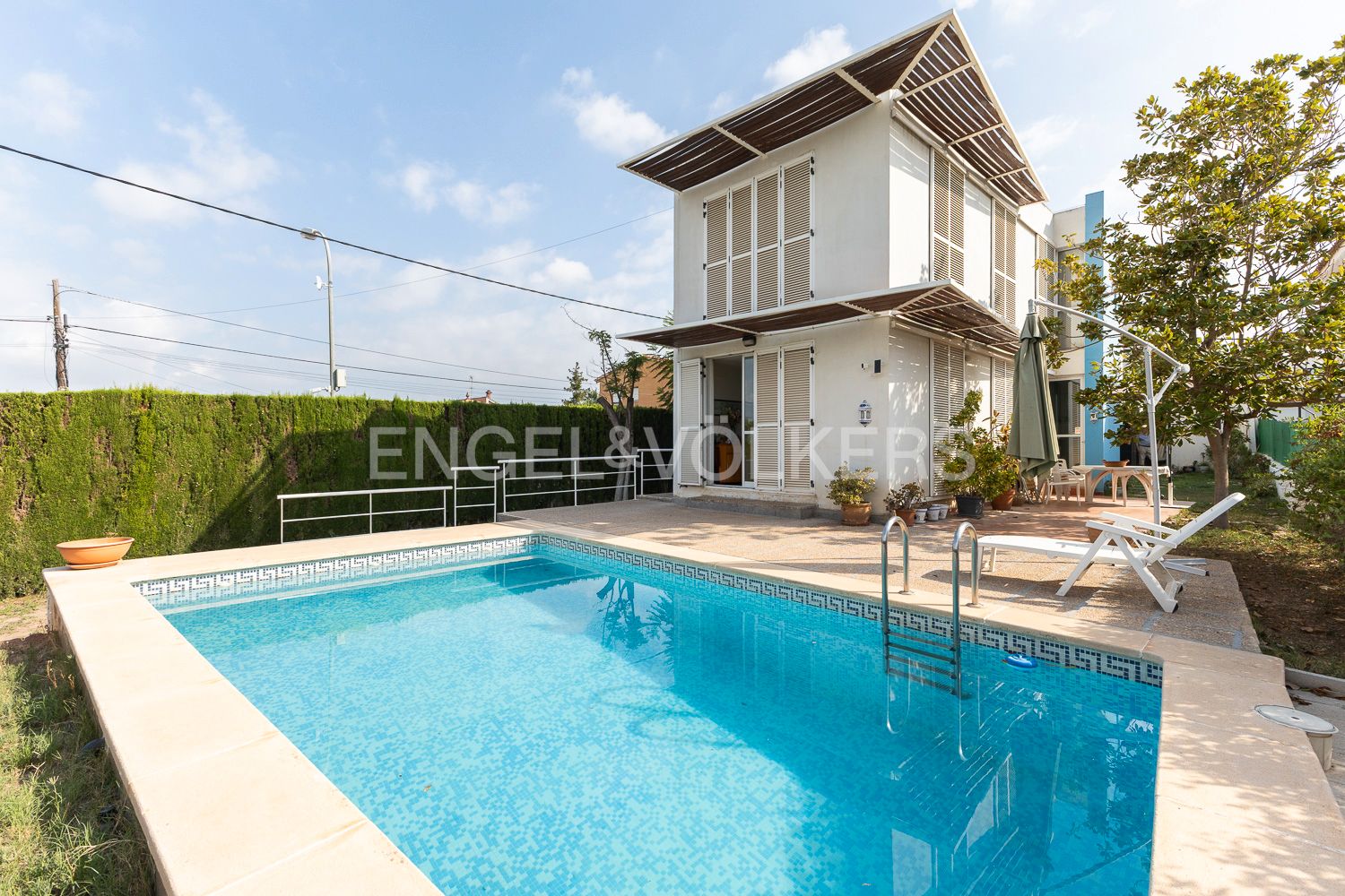 Swimming pool of House or chalet for sale in L'Eliana  with Air Conditioner, Heating and Private garden
