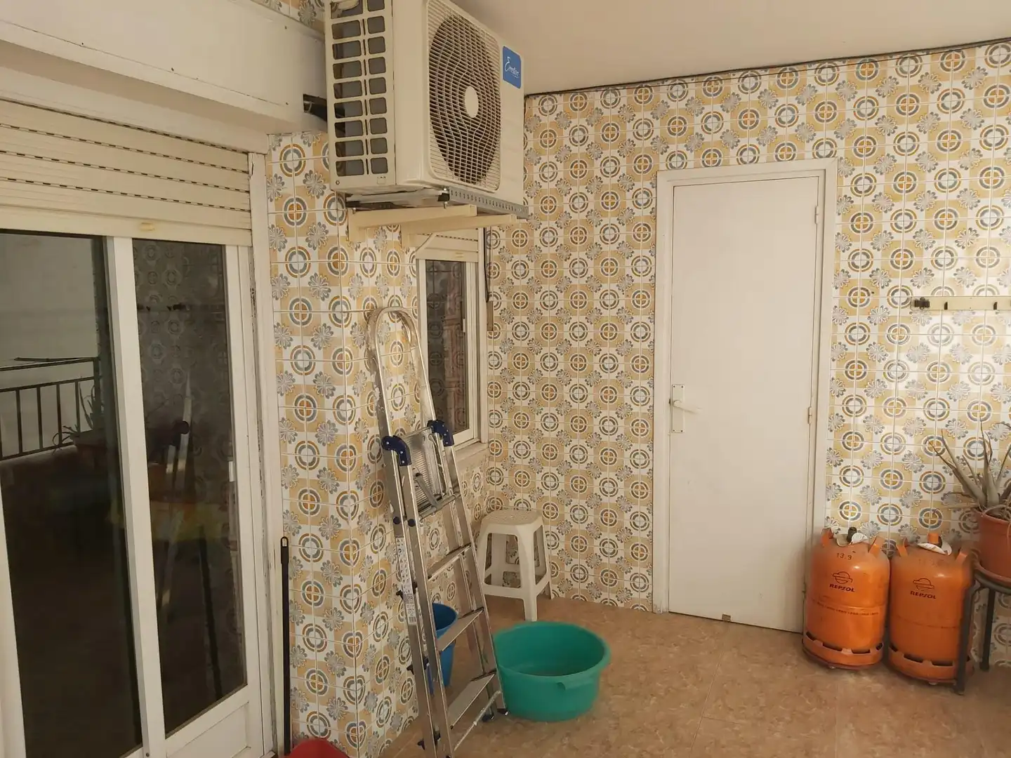 Terraza de Piso para compartir en Elche ciudad