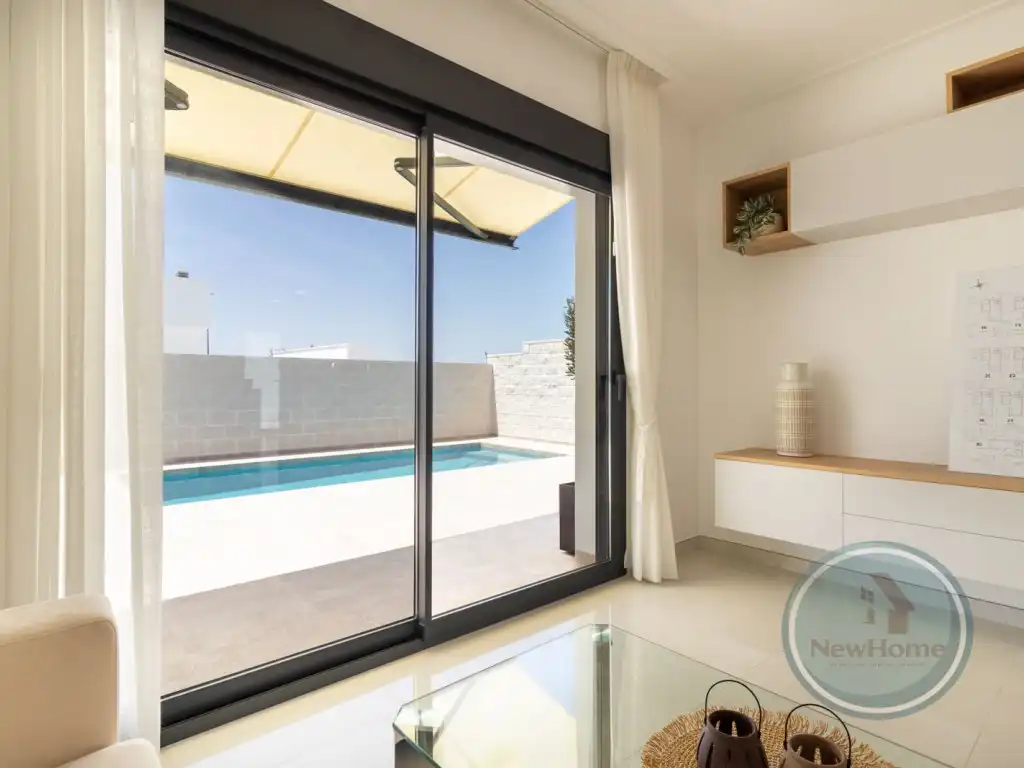 Houses for sale in Calle Jose Carreras, San Fulgencio