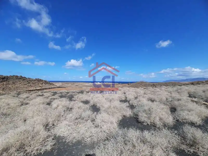 Terreno en venta en Teguise