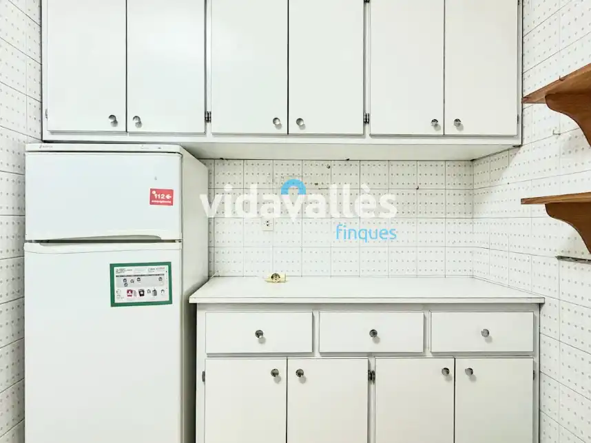 Cocina de Piso en venta en Cardedeu con Calefacción, Trastero y Horno