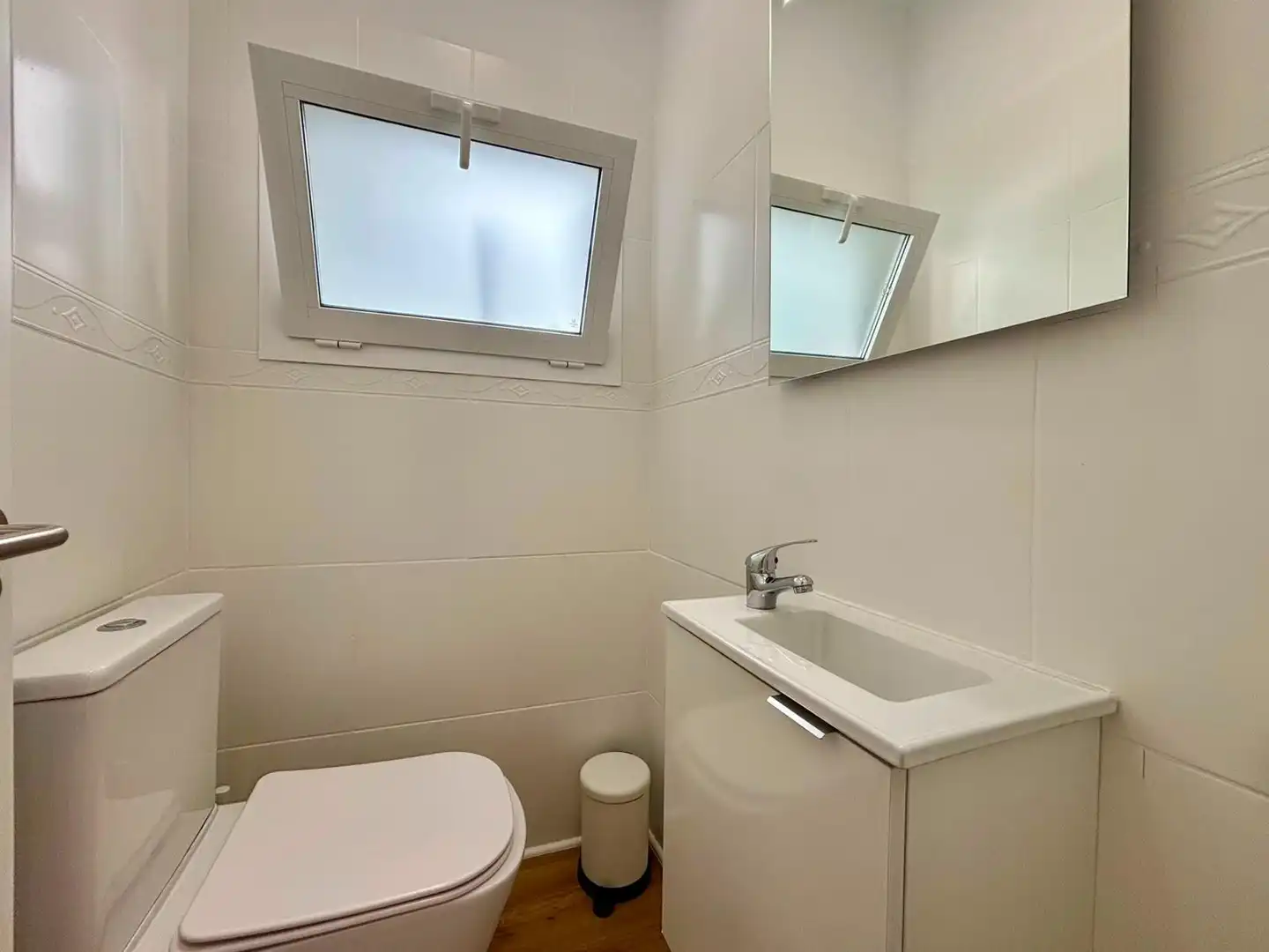Baño de Piso de alquiler en Santa Cruz de Tenerife con Parquet, Terraza y Amueblado