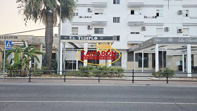 Local comercial en Venta en Coria del Río