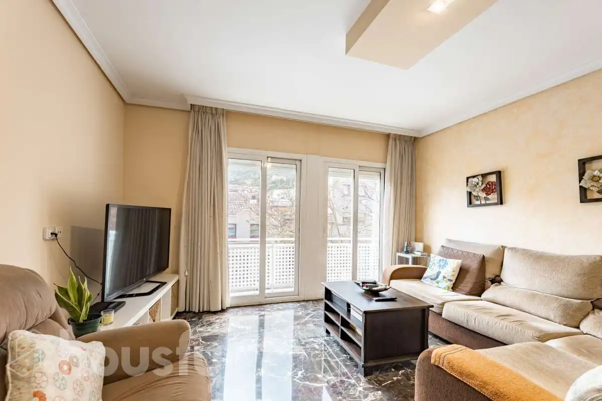 Living room of Flat for sale in Pallejà  with Air Conditioner, Heating and Balcony