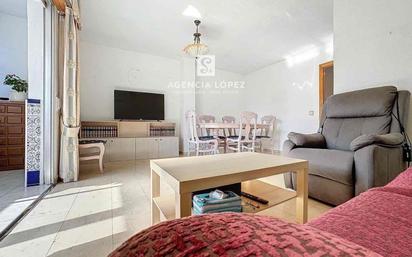 Living room of Attic for sale in Estepona  with Air Conditioner, Heating and Terrace