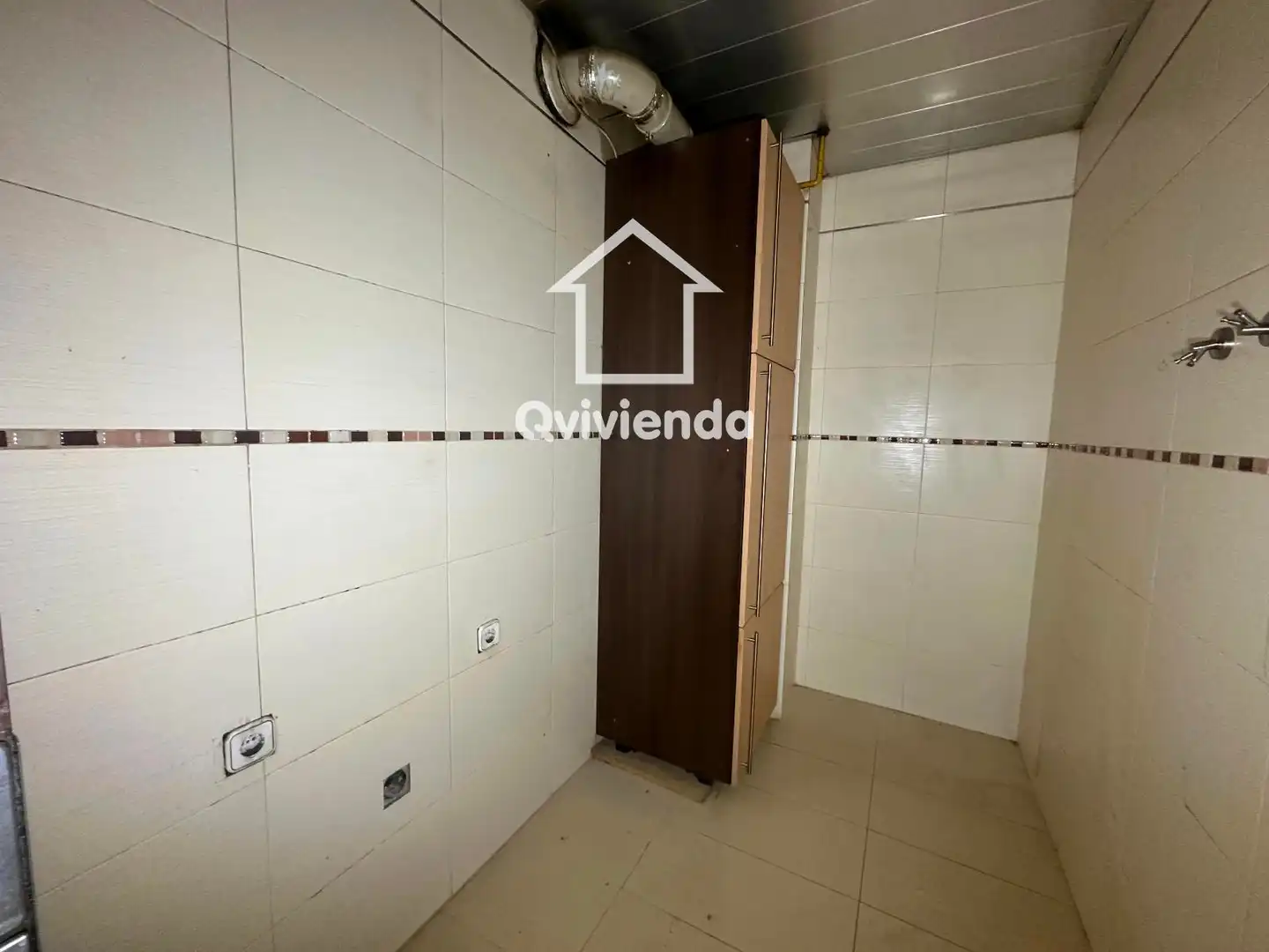 Bathroom of Flat for sale in Sabadell  with Terrace