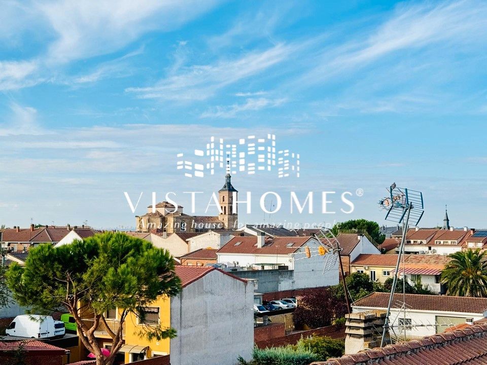 Vista exterior de Dúplex en venda en Fuente El Saz de Jarama amb Calefacció i Terrassa