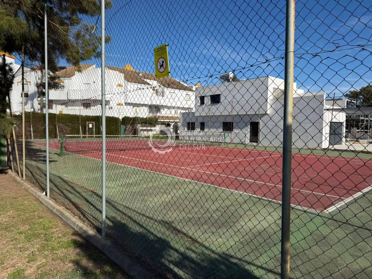 Vista exterior de Dúplex en venda en Los Gallos