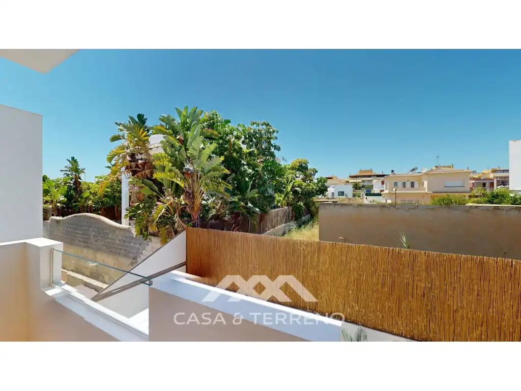 Jardí de Casa o xalet en venda en Vélez-Málaga amb Aire condicionat, Jardí privat i Terrassa