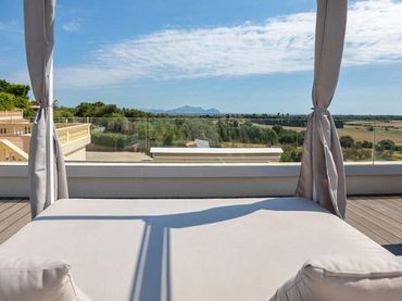 Detached house with pool for sale in Muro