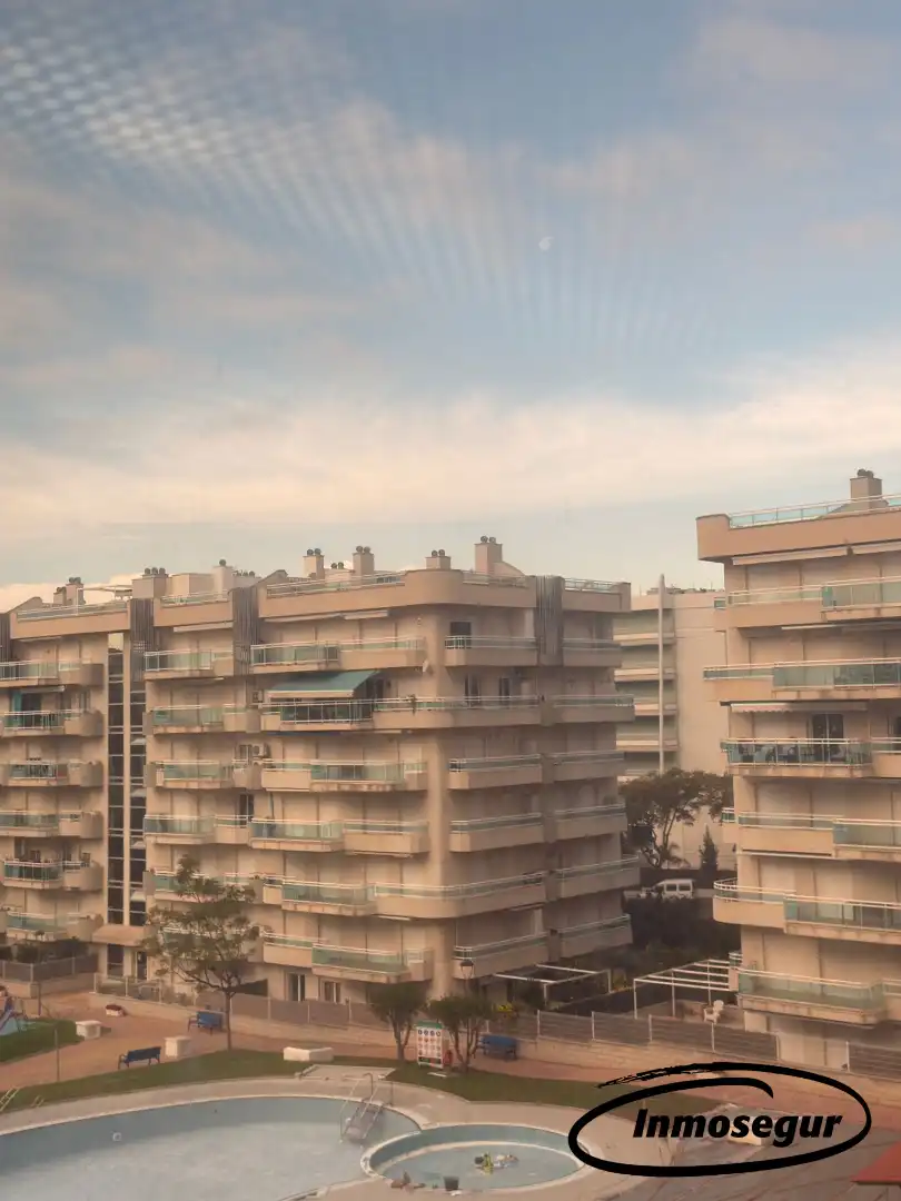 Außenansicht von Dachboden zum Verkauf in Salou mit Terrasse, Möbliert und Gemeinschaftspool