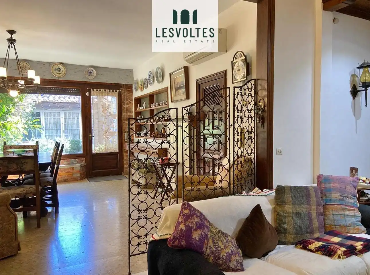Sala de estar de Casa o chalet en venta en Palafrugell con Calefacción, Jardín privado y Balcón