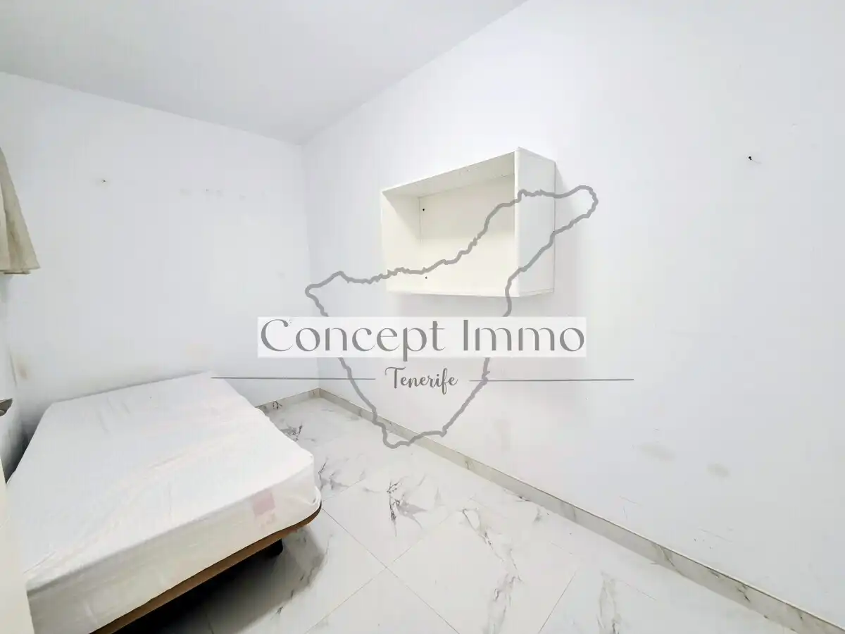Schlafzimmer von Erdgeschoss zum Verkauf in Adeje mit Terrasse, Alarm und Gemeinschaftspool