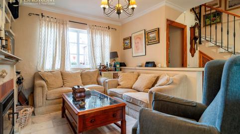 Foto 3 de Casa adosada en venda a Rodin, Los Almendros - El Limonero - El Tomillar, Málaga