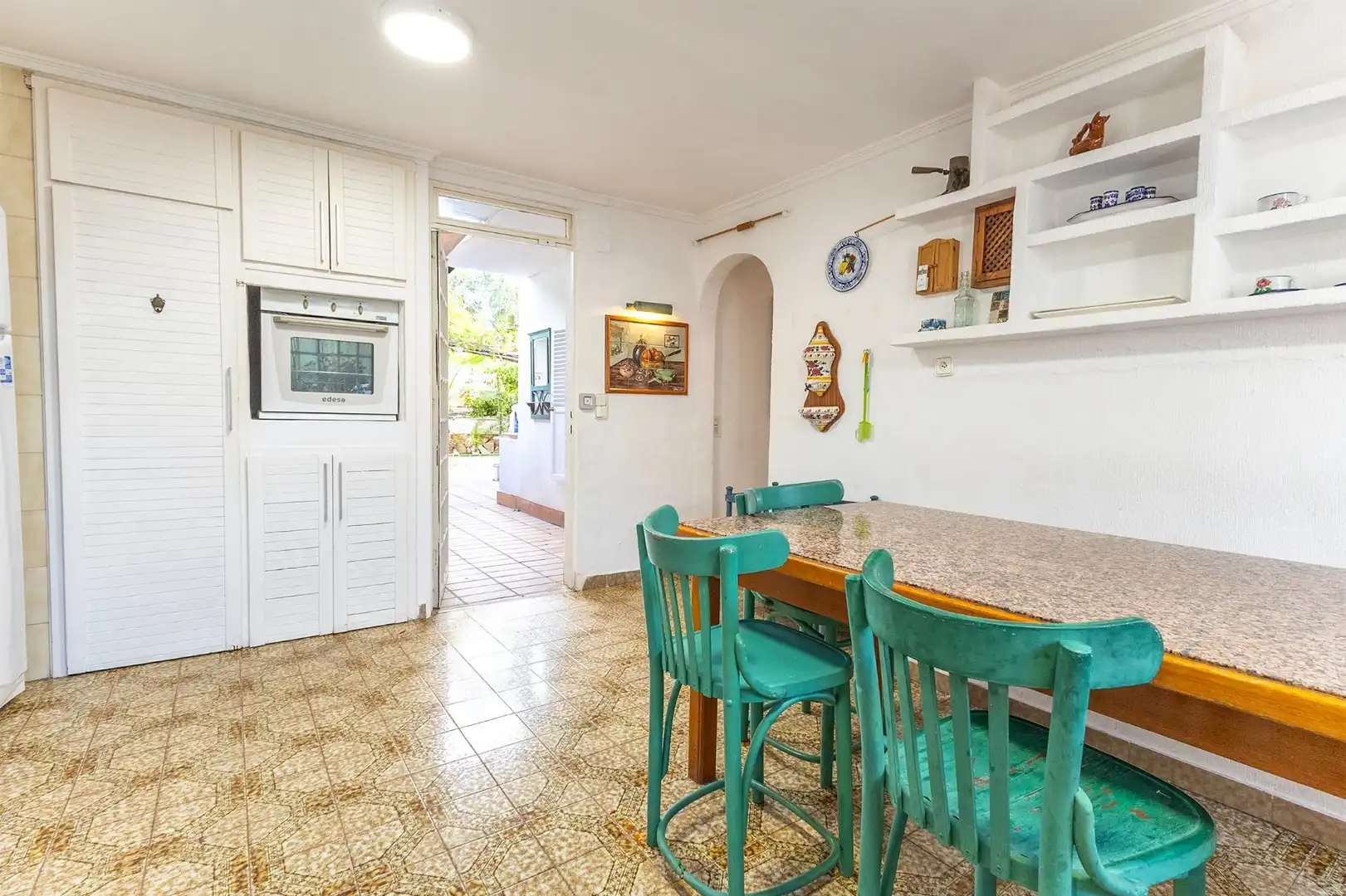 Cuina de Casa o xalet en venda en El Campello amb Aire condicionat, Calefacció i Jardí privat