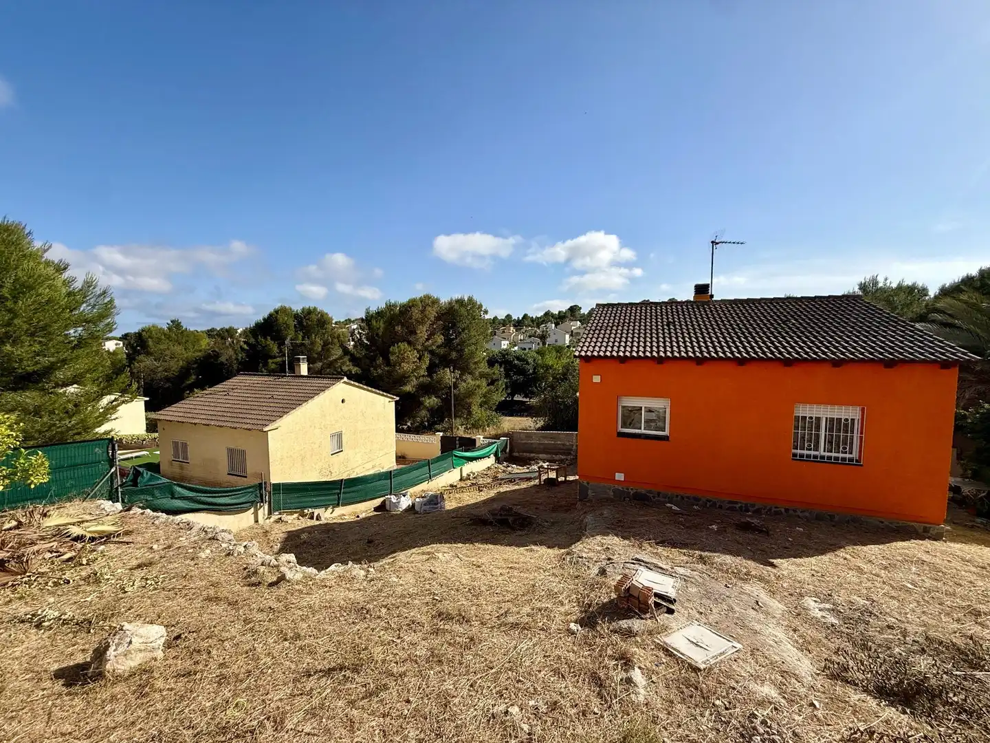 Casa amb jardí en venda a La Pobla de Montornès, imagen 2