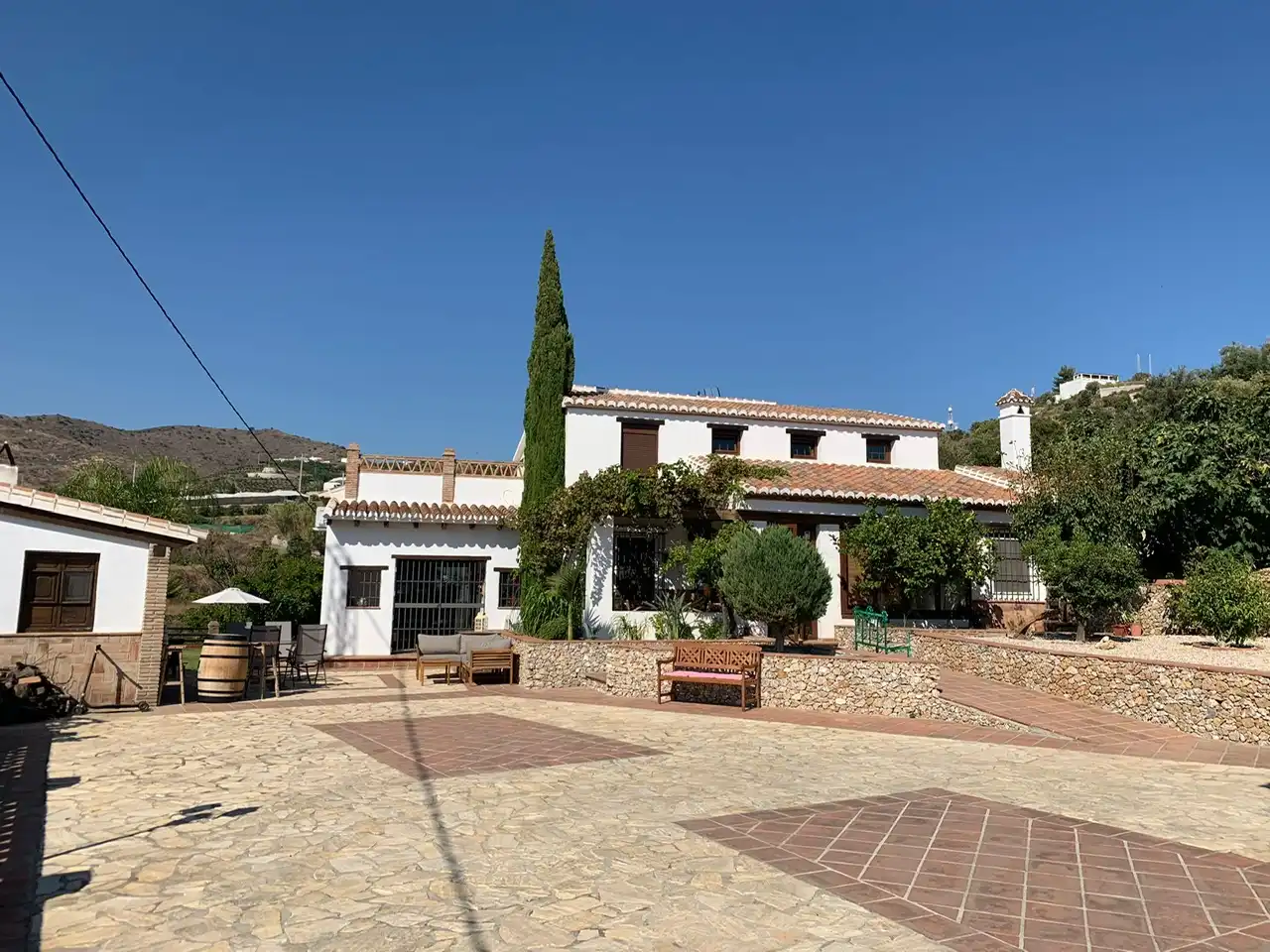 Vista exterior de Casa o chalet en venta en Torrox con Jardín privado, Terraza y Piscina