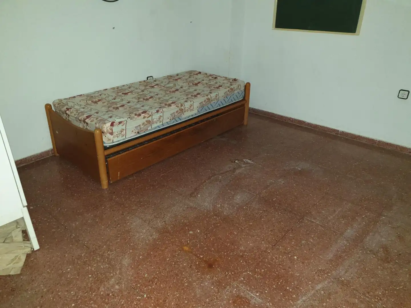 Bedroom of Commercial properties for sale in Elda